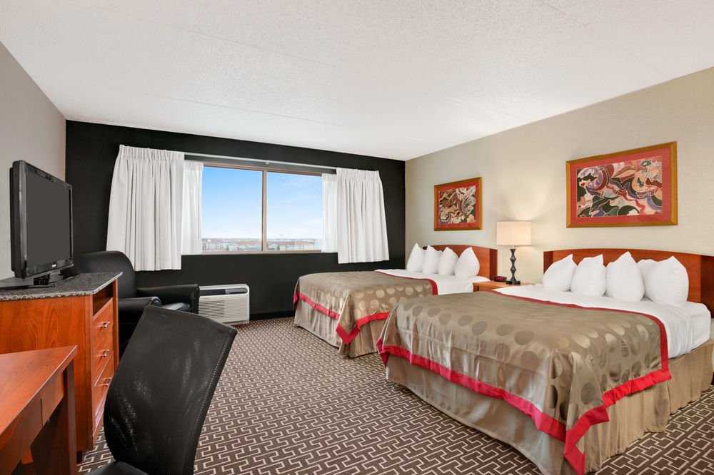 Delta Hotels By Marriott Fargo Exterior photo